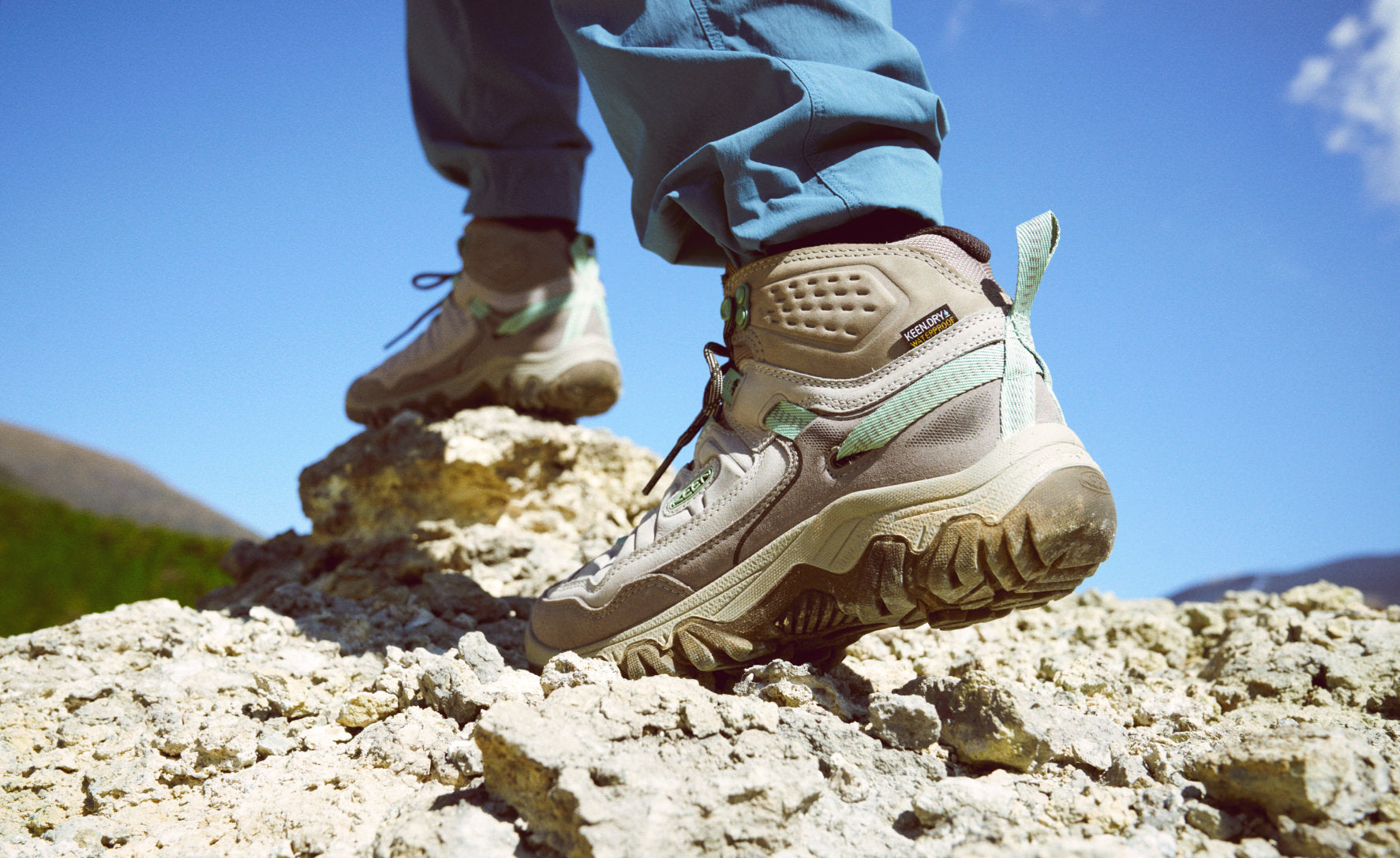 Women's Targhee IV Waterproof Hiking Boot Alloy/Granite Green - Image 7