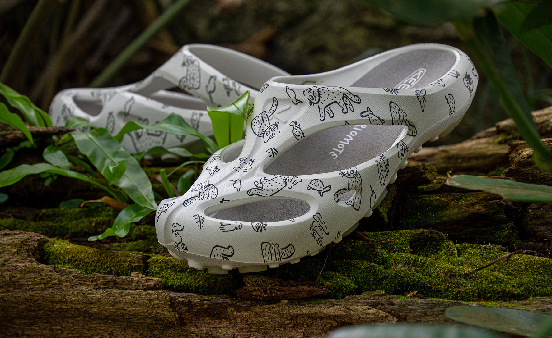 All Gender Shanti Arts Clog x Us 4 IRIOMOTE Us 4 Iriomote - Image 7
