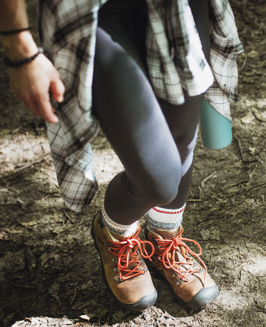 Women's Pyrenees Waterproof Hiking Boot Syrup - Image 9