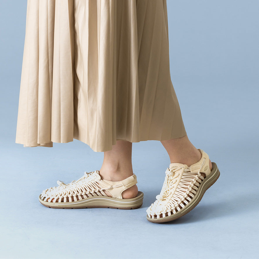 Women's UNEEK Sneaker Dark Earth/Chipmunk - Image 9